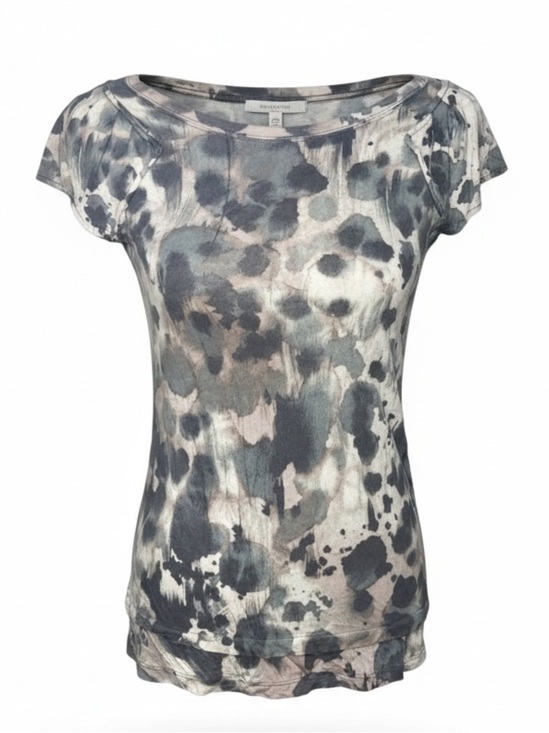 Simply Vera Vera Wang Tops - Vera Wang Simply Vera Flutter Sleeve Muted Blue Cream Top Womens size XS